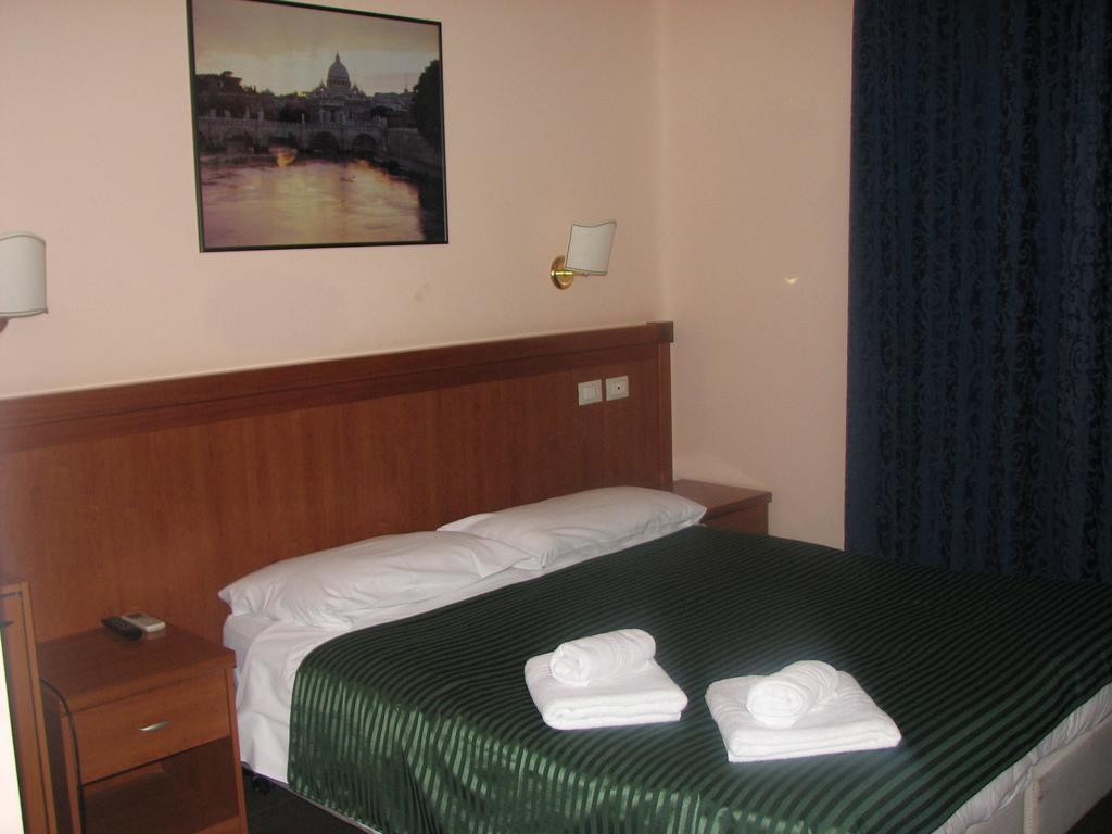 Hotel In Roma Habitación foto